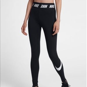 Nike Sportswear Club Leggings
